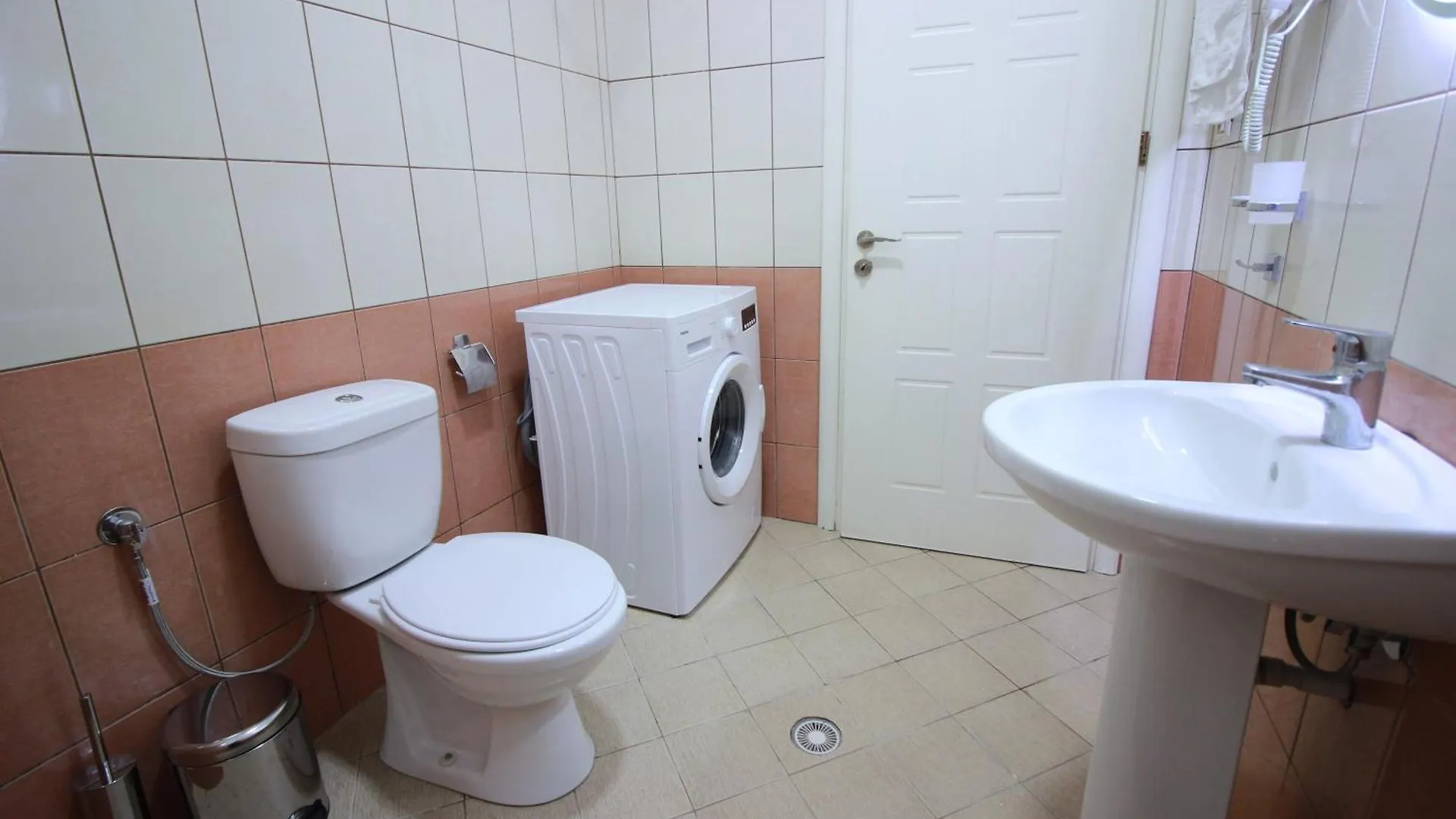 Apartament 47 Gjirokastra